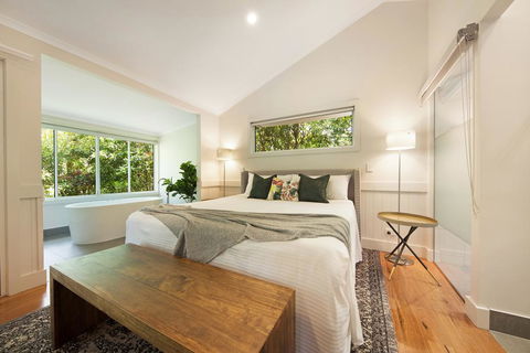Clouds Montville - Kingaroy Accommodation 0