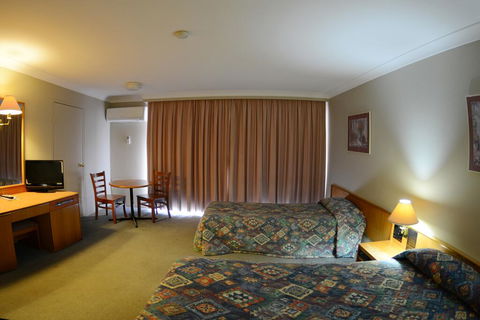 Club Inn Motel - Kingaroy Accommodation 2