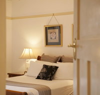 Cobb  Co Court Boutique Hotel - Kingaroy Accommodation