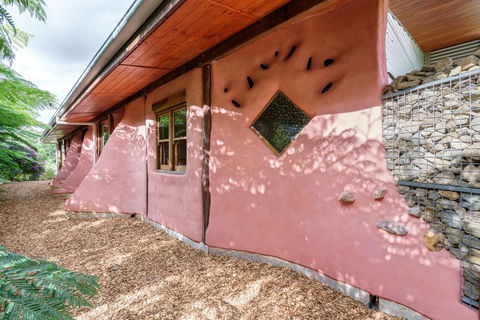 Cobhearthome - Kingaroy Accommodation 0