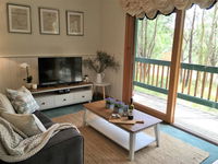 Book Cockatoo Accommodation Vacations Kingaroy Accommodation Kingaroy Accommodation