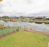 Cockatoo House - Kingaroy Accommodation