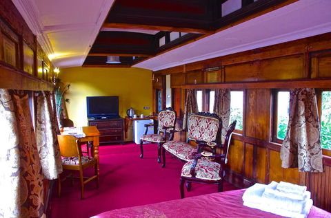 Codrington Settlement & Gardens - Kingaroy Accommodation 3