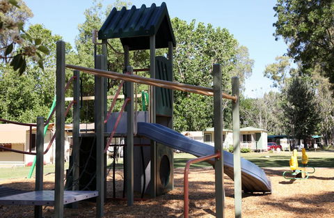 Cohuna Waterfront Holiday Park - Kingaroy Accommodation 1