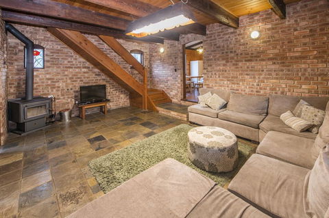 Coleys Beach House Yallingup - Kingaroy Accommodation 3