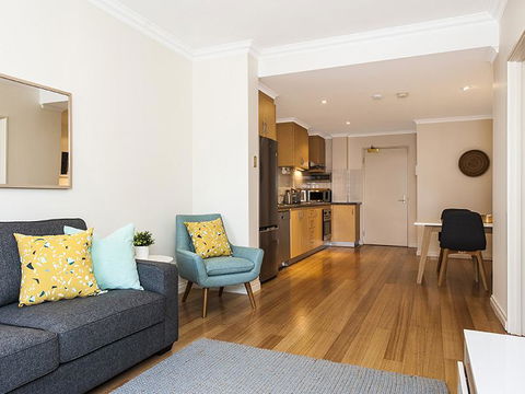 Colin Street Apartment - Kingaroy Accommodation 1