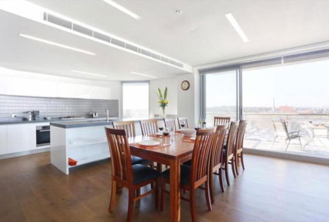 Collingwood Central Seven - Kingaroy Accommodation 0