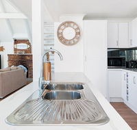 Combined Kingsley Beach House - Kingaroy Accommodation