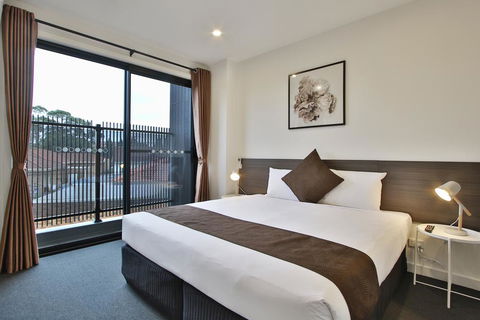 Comfort Inn & Apartments Dandenong - Kingaroy Accommodation 1