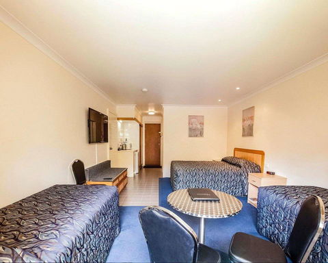 Comfort Inn Bay Of Isles - Kingaroy Accommodation 3