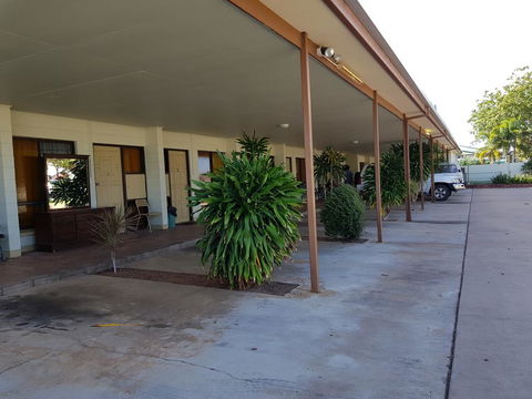 Commercial Hotel - Kingaroy Accommodation 2
