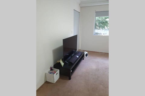 Convenient One Bedroom Apartment Close To City - Kingaroy Accommodation 1