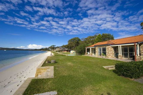 Cook St 4 - Salamander Bay - Kingaroy Accommodation 0