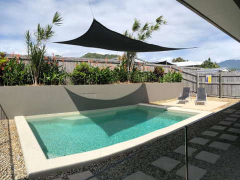 Cooya Beach - Ultimate Tropical Getaway - Kingaroy Accommodation 2