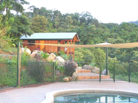 Coral Sea Views - Kingaroy Accommodation 0