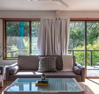 Coral's  Elizabeth Beach - Kingaroy Accommodation