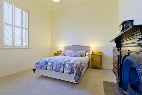 Corvah House - Kingaroy Accommodation 2