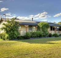 Cottages on Lovedale - Kingaroy Accommodation