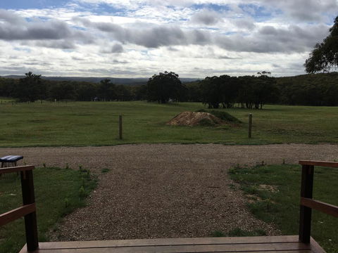 Country Cabin With Mountain Views Close To Ballarat - Kingaroy Accommodation 2