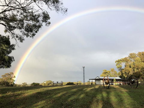 Country Cabin With Mountain Views Close To Ballarat - Kingaroy Accommodation 0