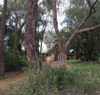 Country Retreat on 1 acre with pool hot tub surrounded by trees - Kingaroy Accommodation