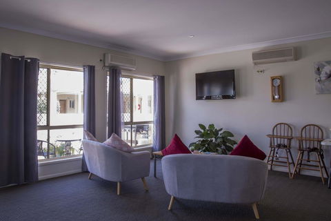 Country Roads Motor Inn - Kingaroy Accommodation 3