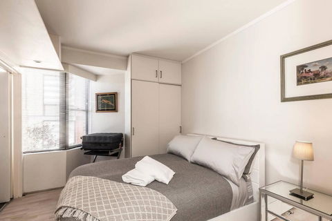 Couple's Gateway In Sunny Elizabeth Bay - Kingaroy Accommodation 2