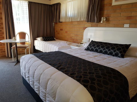 Cousins Motor Inn - Kingaroy Accommodation 1