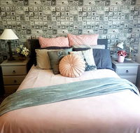 Creek Cottage Jindera - Kingaroy Accommodation