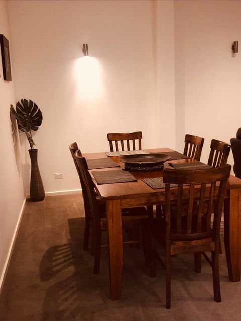 Creekside Apartment - Kingaroy Accommodation 3