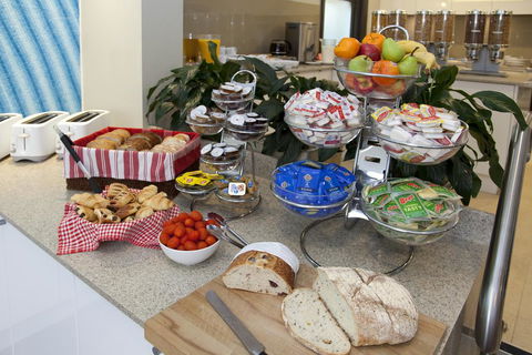 Cremorne Point Manor - Kingaroy Accommodation 1