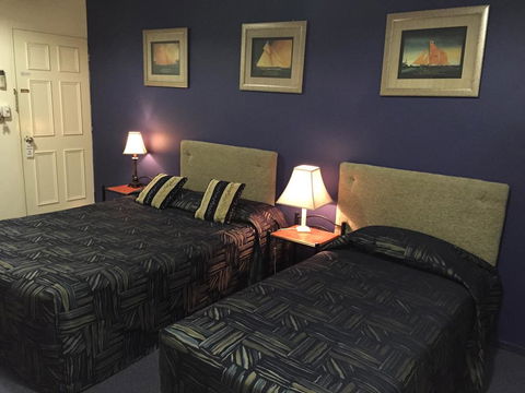 Criterion Motel Rockhampton - Kingaroy Accommodation 1