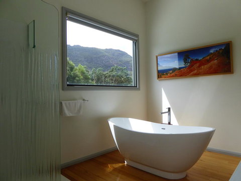 Dacelo - Kingaroy Accommodation 1