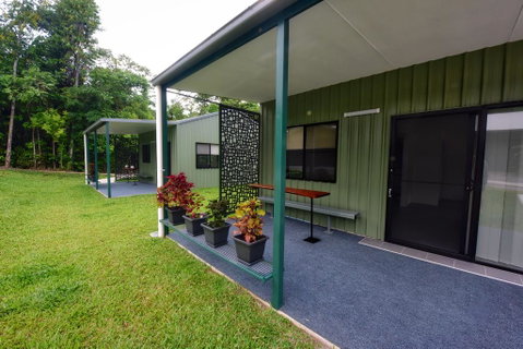 Daintree Peaks ECO Stays - Kingaroy Accommodation 3