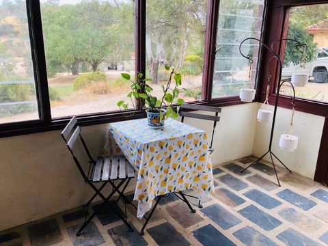Dawesley Cottage - Kingaroy Accommodation 1