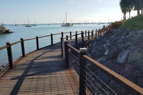 DAYDREAMING Airlie Beach, Water Views & Only 200m To Boardwalk. - Kingaroy Accommodation 1