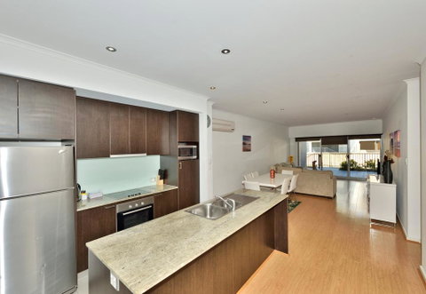 Del Mar 28 - Kingaroy Accommodation 3