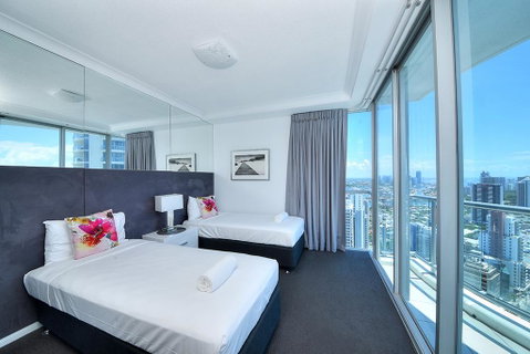 Deluxe Chevron Renaissance - Kingaroy Accommodation 1