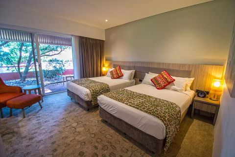 Desert Gardens Hotel - Kingaroy Accommodation 1