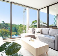 Designer Apartment with Balcony in Quiet Suburb - Kingaroy Accommodation