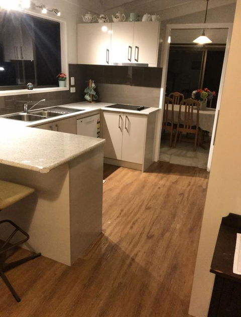 Di's Manor Homestay - Kingaroy Accommodation 3