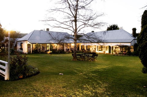 Dingup House - Kingaroy Accommodation 0
