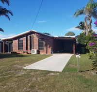 Dog Friendly Holiday House At Red Beach - Kingaroy Accommodation