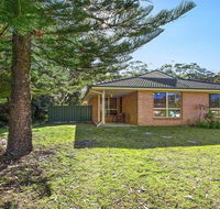 Dolphin Cottage - in the heart of Callala Beach - Kingaroy Accommodation