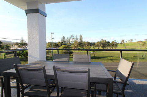 Dolphin Court 1, 1 Gowing Street - Kingaroy Accommodation 3