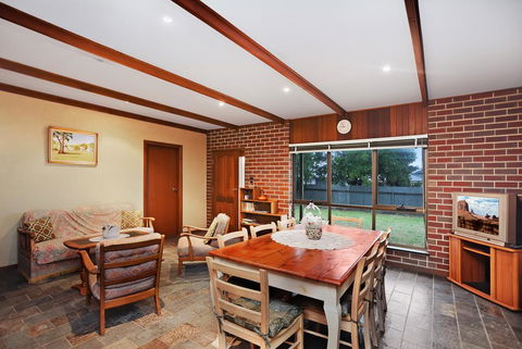 Don Carmella - Kingaroy Accommodation 0