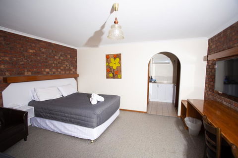 Donald Motor Lodge - Kingaroy Accommodation 2