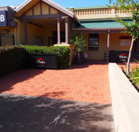 Dongara Hotel Motel - Kingaroy Accommodation