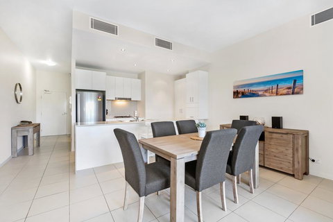 Drift Apartments - Tweed Coast Holidays - Kingaroy Accommodation 2