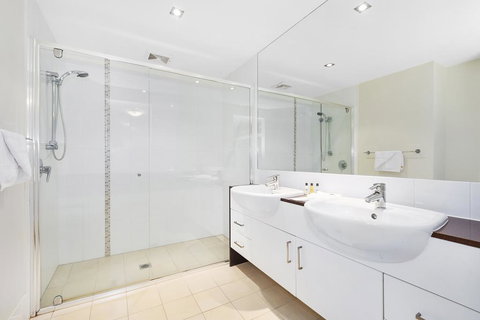 Drift Apartments - Tweed Coast Holidays - Kingaroy Accommodation 3